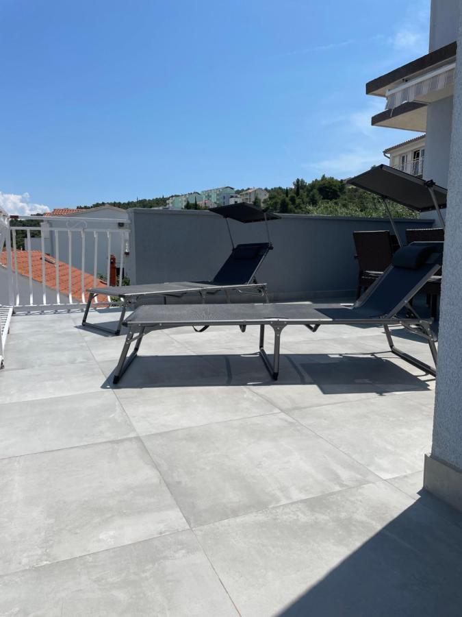 Apartment Roko Trogir Ngoại thất bức ảnh