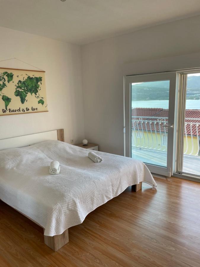 Apartment Roko Trogir Ngoại thất bức ảnh